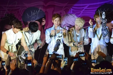Foto BTOB