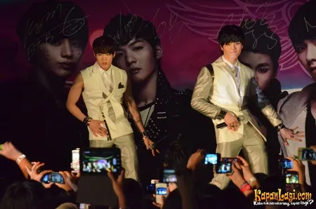 Foto BTOB