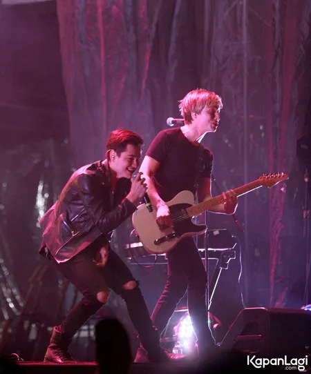 Foto Before You Exit