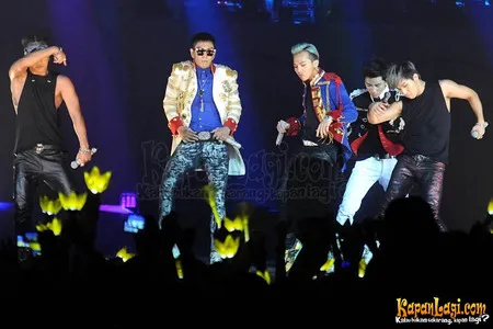 Foto Big Bang