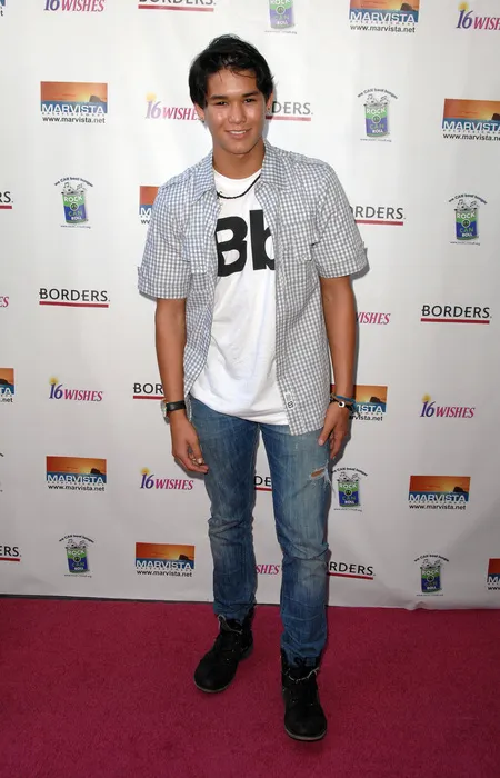 Foto Boo Boo Stewart