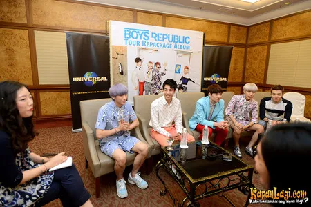 Foto Boys Republic