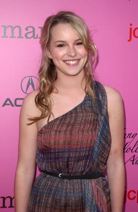 Foto Bridgit Mendler