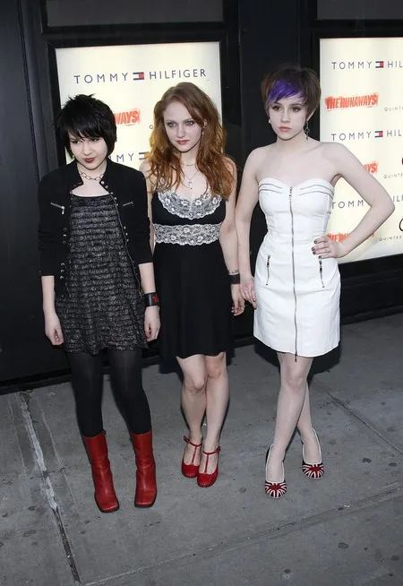 Foto Care Bears On Fire