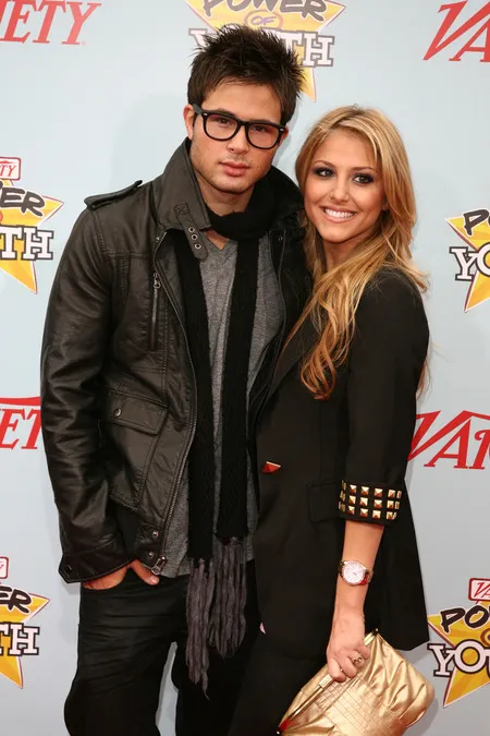 Foto Cassie Scerbo
