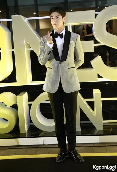 Foto Cha Eun Woo