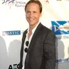 Chad Lowe