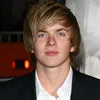 Chris Brochu