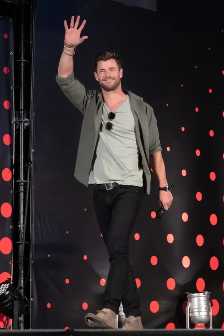 Foto Chris Hemsworth. Nomor Foto: 056