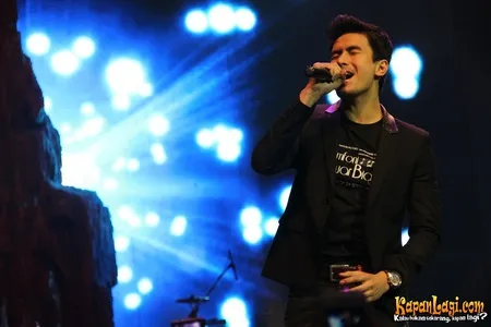 Foto Christian Bautista