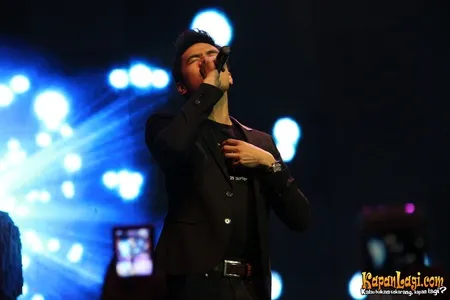 Foto Christian Bautista