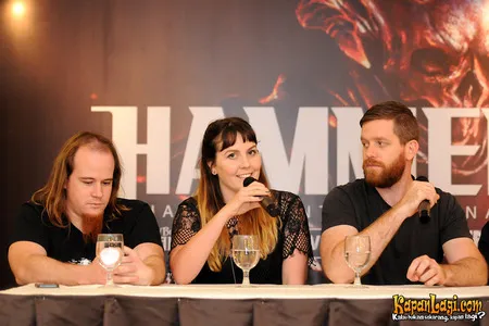 Foto Claim The Thrones