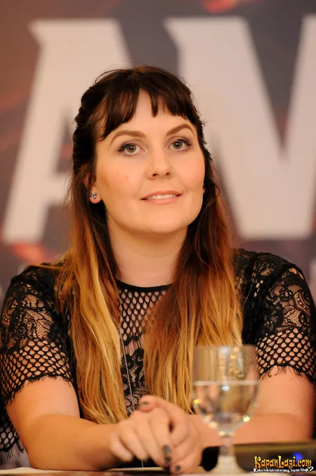 Foto Claim The Thrones