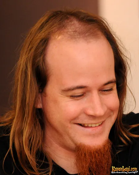 Foto Claim The Thrones