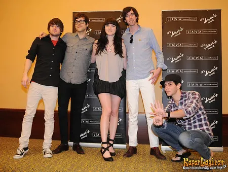 Foto Cobra Starship