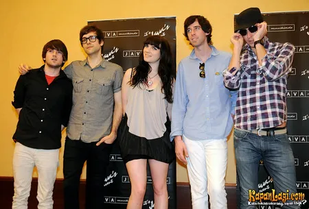 Foto Cobra Starship