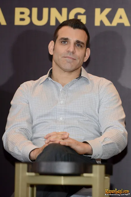 Foto Dennis Argenzia