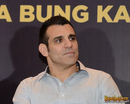 Foto Dennis Argenzia