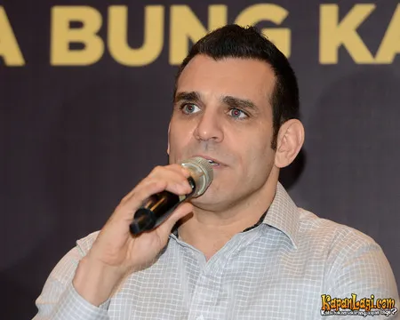 Foto Dennis Argenzia