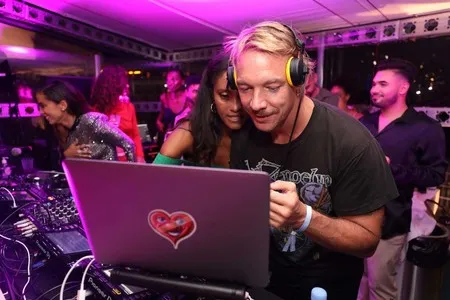 Foto Diplo