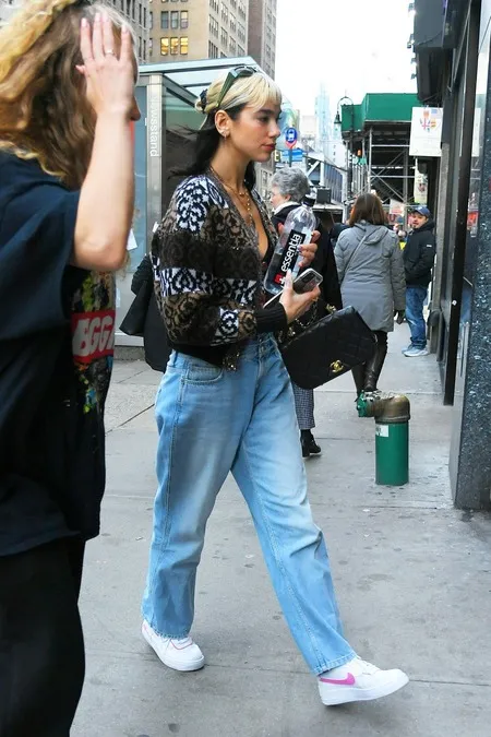 Foto Dua Lipa
