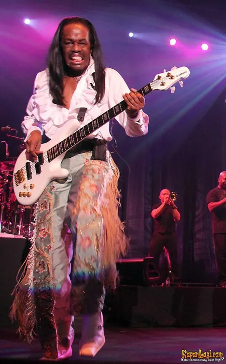 Foto Earth Wind and Fire