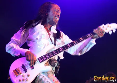 Foto Earth Wind and Fire