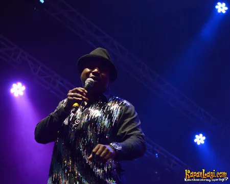 Foto Earth Wind and Fire