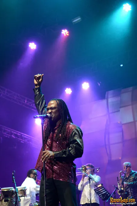 Foto Earth Wind and Fire