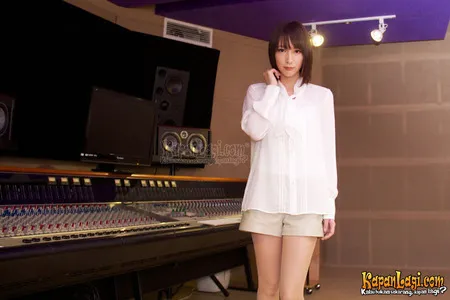 Foto Eir Aoi