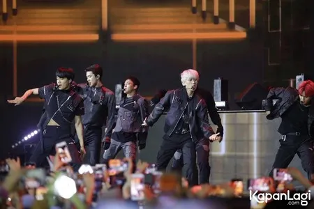 Foto EXO