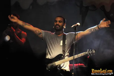 Foto Eyes Set To Kill