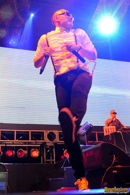 Foto Far East Movement