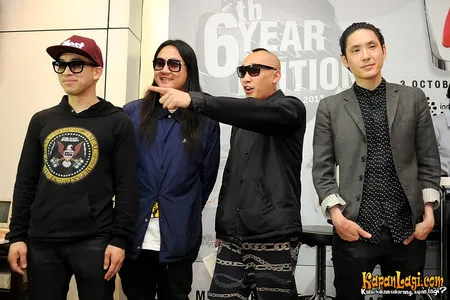 Foto Far East Movement