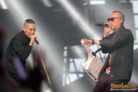 Foto Far East Movement