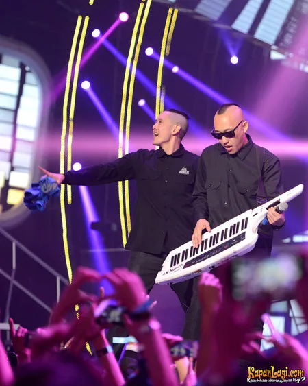 Foto Far East Movement