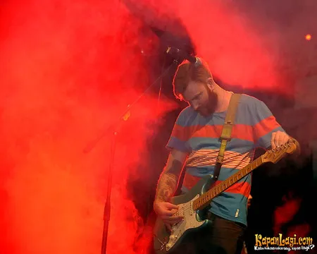 Foto Four Year Strong