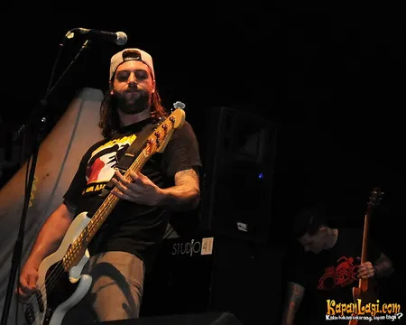 Foto Four Year Strong