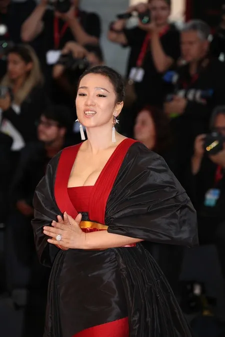 Foto Gong Li