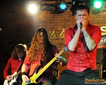 Foto Heaven Shall Burn
