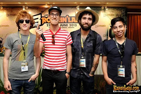Foto Hellogoodbye