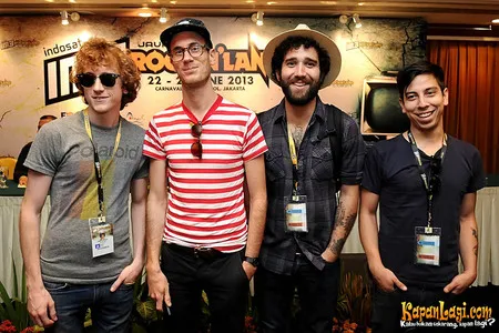 Foto Hellogoodbye