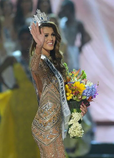 Foto Iris Mittenaere