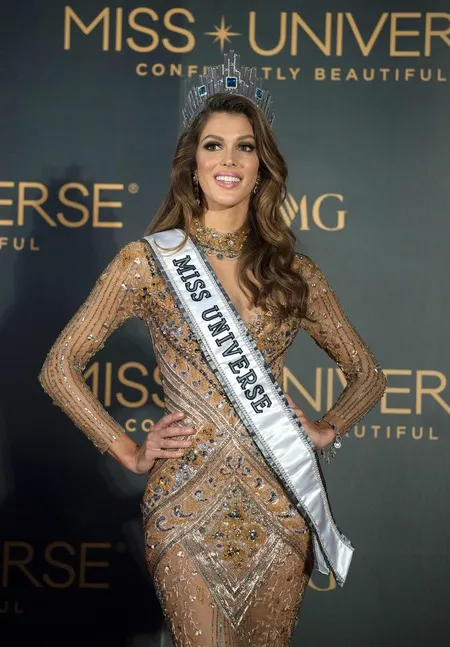 Foto Iris Mittenaere