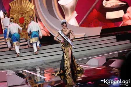 Foto Iris Mittenaere