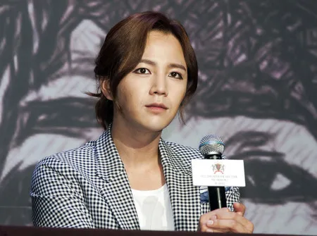 Foto Jang Geun Suk