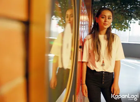 Foto Jasmine Thompson