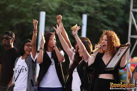 Foto Jess Glynne