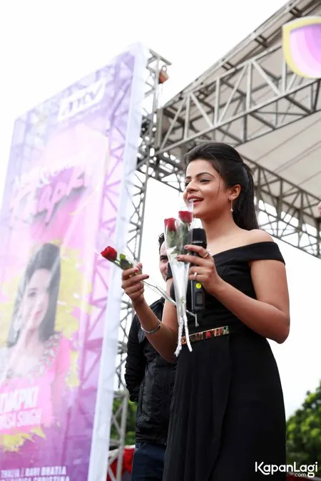 Foto Jigyasa Singh Thapki