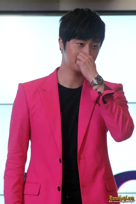 Foto Jung Il Woo